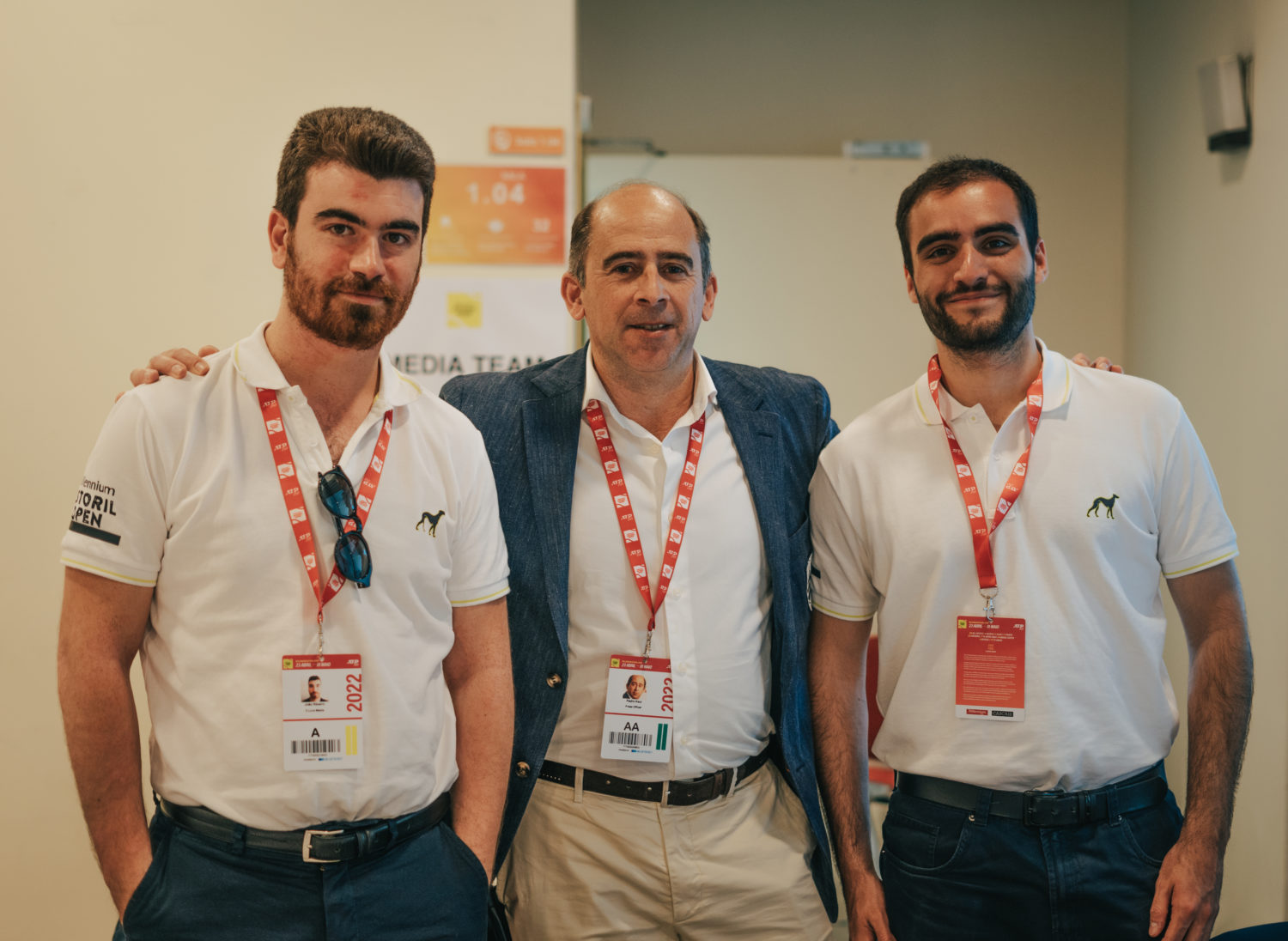 Pedro Keul, the Millenium Estoril Open Press Officer, in the middle (© Cristina Puscas)